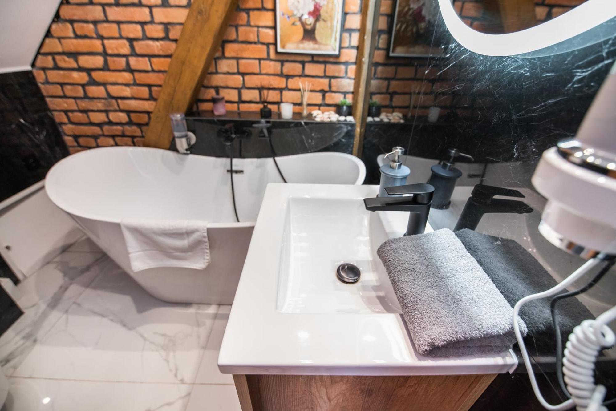 Przytulny Apartament Z Wieza Gliwice Kültér fotó